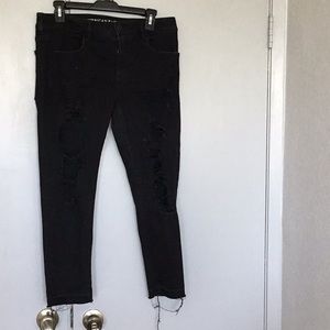 ‼️Sale American eagle Extreamly Distressed jeans.